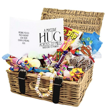 Load the image into the Gallery viewer, Hello Kitty Wine & Personalised Retro Sweet Hamper "HUG"