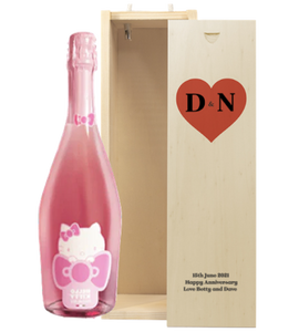 1 Bottle Hello Kitty Wine of your choice & Personalise your own HEART Wine Box